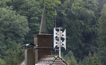 Am bundesweiten Warntag werden die Sirenen heulen, im Bild die Sirene am Bürgerhaus Walkersbach. (Archivbild)