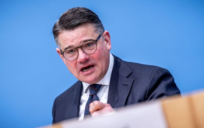 Boris Rhein (CDU), Ministerpräsident von Hessen
