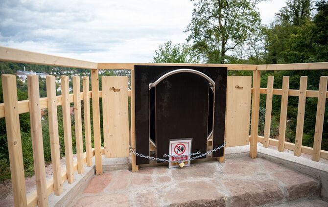 XXL-Rutschen im Stadtgarten Calw