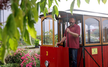 Michael Jahnle im Retro-Triebwagen.