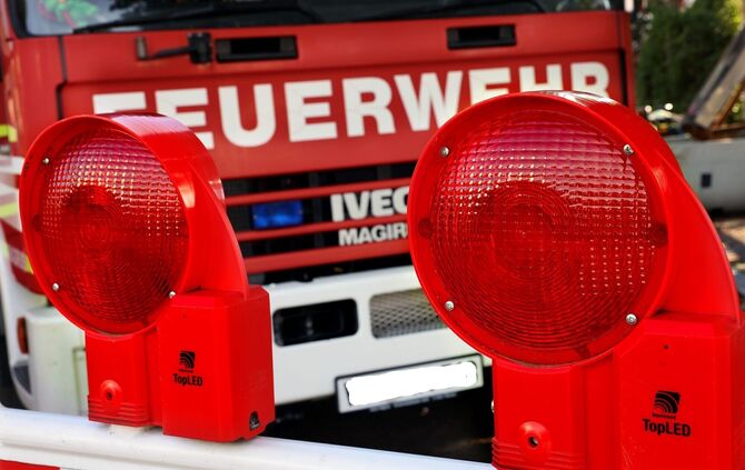 Am Freitag, 4. September 2026, kam es zu einem Feuer vor dem Innenministerium. Die Feuerwehr konnte den Brand löschen (Symbolbil