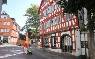Seit dem Umzug der Metzgerei Schäfer steht das Haus Kurze Straße 51 im Erdgeschoss leer.
