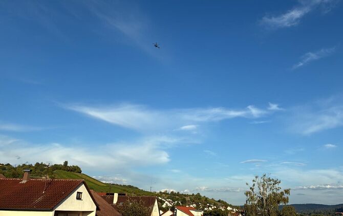 Polizei-Helikopter über Remshalden am 7.9..