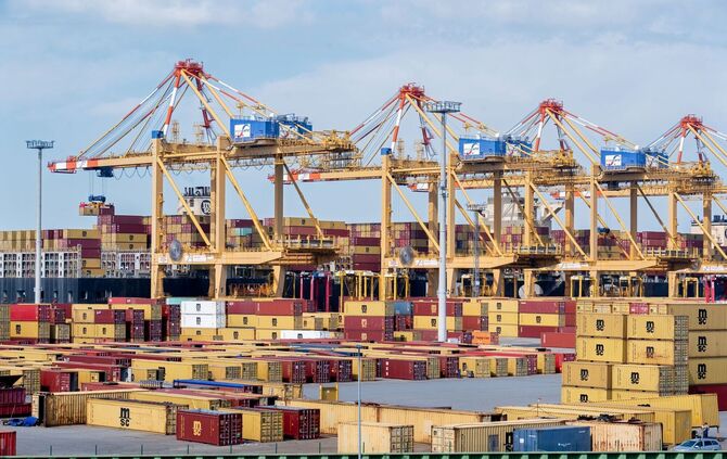 Containerterminal in Bremerhaven