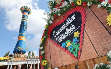 Eine Neuheit auf dem Cannstatter Volksfest 2026 ist der Diskowirt (Symbolfoto).