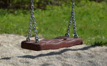 Kinder, die wissen, sie dürfen nein sagen und vertraute Personen um Hilfe bitten, sind eher vor Missbrauch geschützt (Symbolbild