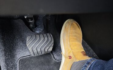 Brems- und Gaspedal: Verwechslungsgefahr?