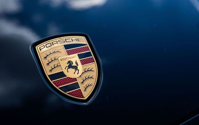 Porsche AG