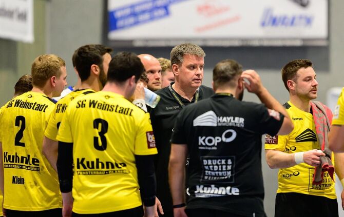 Der frühe Vogel fängt den Wurm: SG-Coach Jochen Klingler muss seine Spieler am Samstag auf eine ungewohnte Anwurfzeit einstellen