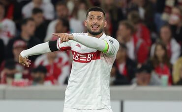Deniz Undav sitzt gegen die TSG Hoffenheim auf der Bank.