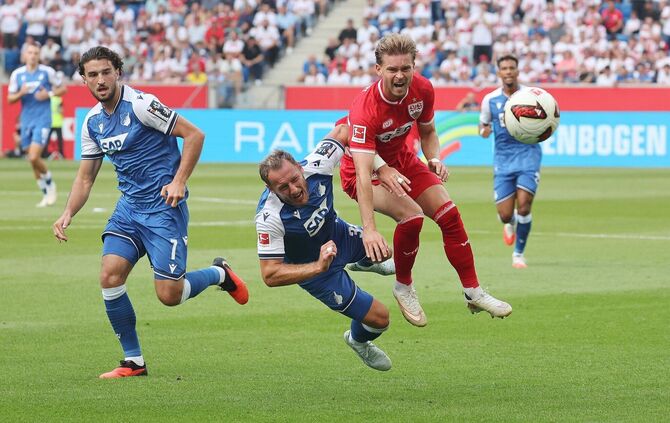 Das tat weh: Viel Spaß hatten der VfB Stuttgart und Torschütze Maximilian Mittelstädt gegen die TSG Hoffenheim nicht.