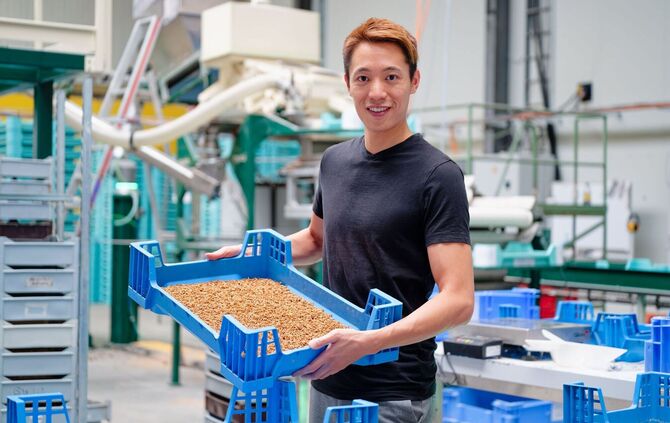 Industrielle Insektenzucht - Alpha-Protein GmbH