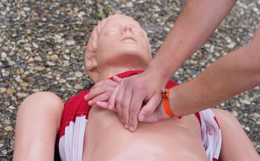 Herzdruckmassage