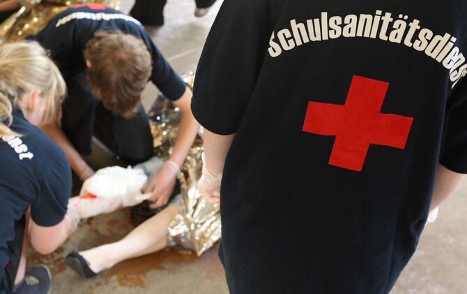 Wiederbelebungskurse in der Schule