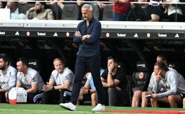 Nicht zufrieden mit dem Auftritt seines Teams: Eintracht-Coach Adi Hütter