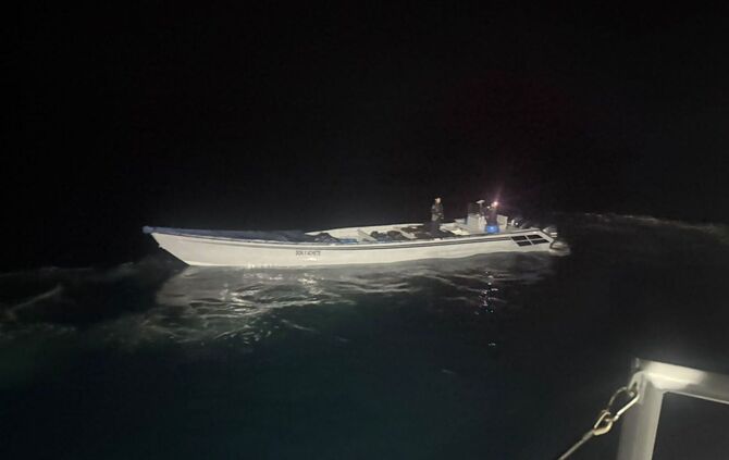 Kolumbiens Marine beschlagnahmt fast fünf Tonnen Kokain