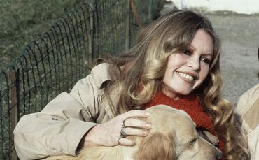 Brigitte Bardot mit Hund