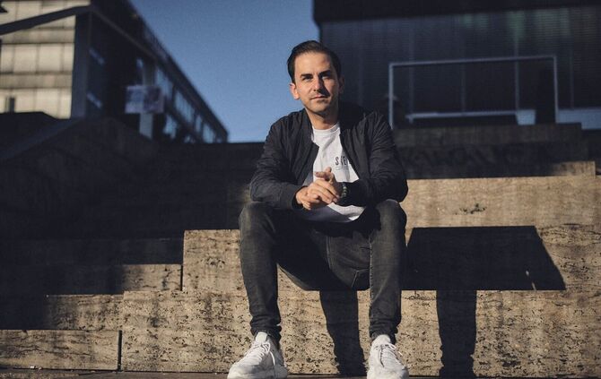 Serkan Eren ist Gründer der Hilfsorganisation Stelp und sitzt seit über einem Jahr im Iran fest.