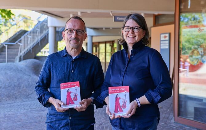 Das neue Programm des Bürgerzentrums Waiblingen ist in den Startlöchern: Kulturamtschef Thomas Vuk und Programmmacherin Jennifer