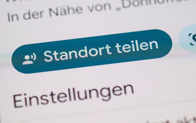 Teilen des Live-Standorts via Smartphone