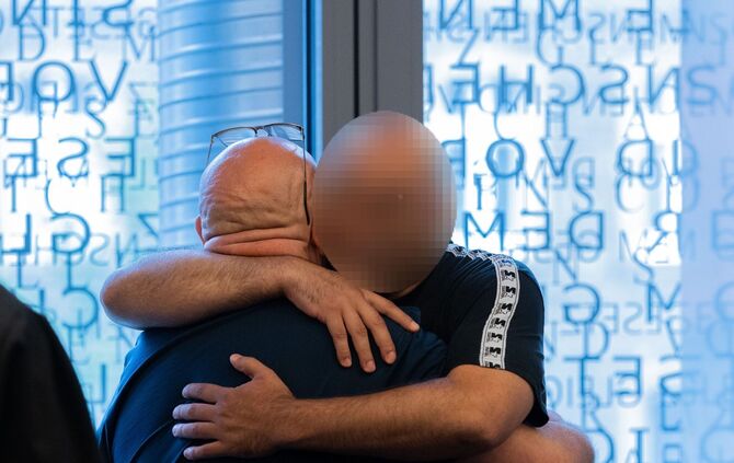 Prozess um großes Waffenlager von Remscheid
