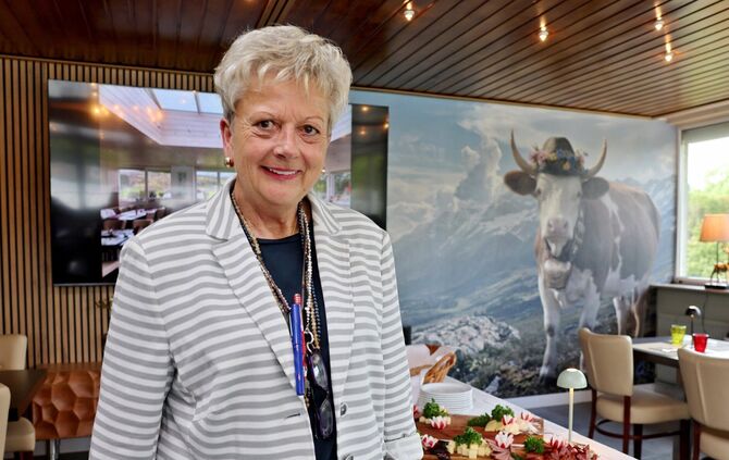 Wirtin Linda Brandl hat den Weißen Saal in ihrem Lindhälder Stüble innen völlig umgestaltet. Er hat nun einen neuen Namen: Lindh