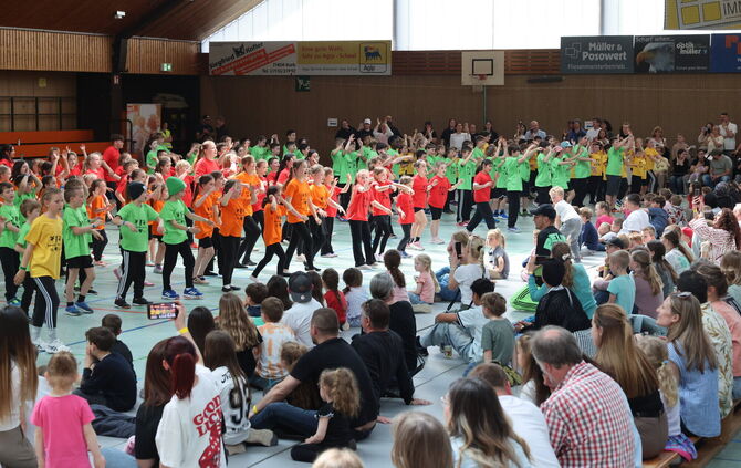 Tanzwoche „Bewegte Schule“ an der GMS Korb im letzten Schuljahr (Archivfoto).