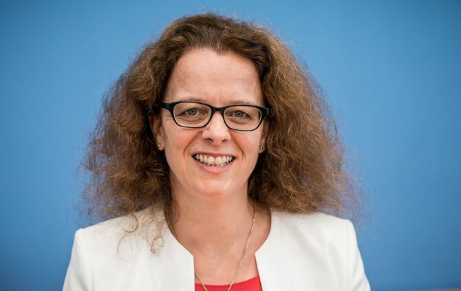 Isabel Schnabel