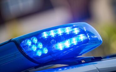 Die Polizei konnte den Verdächtigen widerstandslos festnehmen. (Symbolbild)