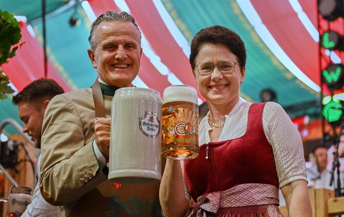 Auftakt Cannstatter Volksfest