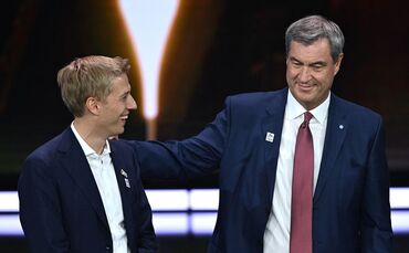 München mit Oberbürgermeister Dominik Krause (Grüne, l) und dem Ministerpräsidenten Markus Söder (CSU, r) hatte deutlich die Nas
