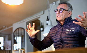 Das mittelständische Unternehmen wird in der vierten Generation geführt, erklärt Peter Hocker.