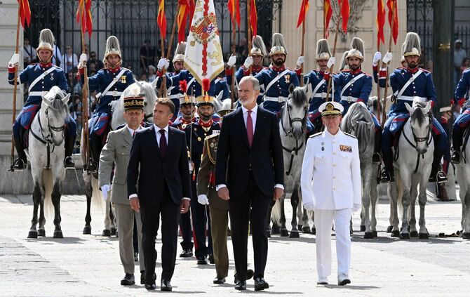 Frankreichs Präsident Macron zu Staatsbesuch in Spanien