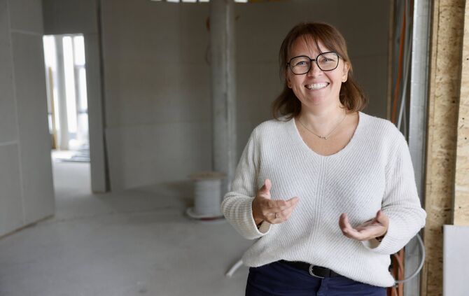 Noch ist es eine Baustelle: Eugenia Schäuble von ErgoPunkt in Endersbach will in neue, deutlich größere Praxisräume umziehen.