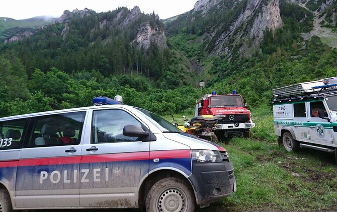 Ein 59-Jähriger aus dem Rems-Murr-Kreis ist wegen Gleichgewichtsproblemen beim Abstieg von der Ennskraxn in den Tod gestürzt. (S