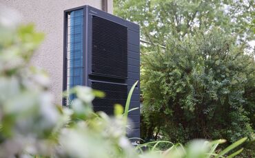 Wärmepumpen sind immer beliebter und ihr Einbau wird nach wie vor gefördert.