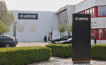 Vor allem in den Büros fallen Stellen weg im Werk Alfdorf.