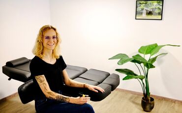 Lena Schneider war schon immer fasziniert von Tattoos. Nun hat sie ihr eigenes Studio.