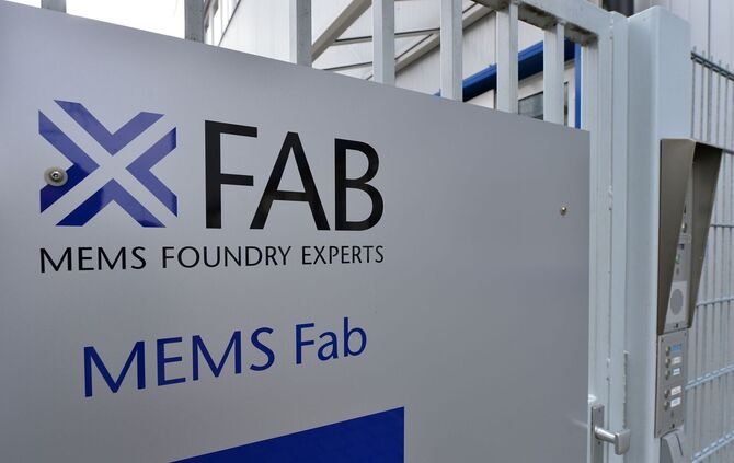 Neuer Reinraumkomplex bei X-FAB