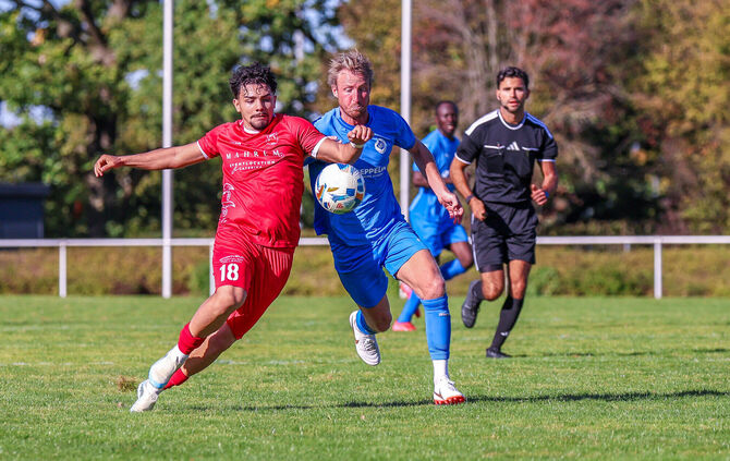 Dritte Niederlage in Folge für den SV Fellbach und Simone Giovanne Doria (hier im Duell mit dem VfB Friedrichshafen).