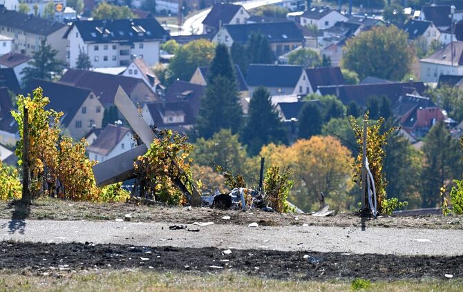 Noch ist vieles unklar nach dem Absturz eines Kleinflugzeuges.
