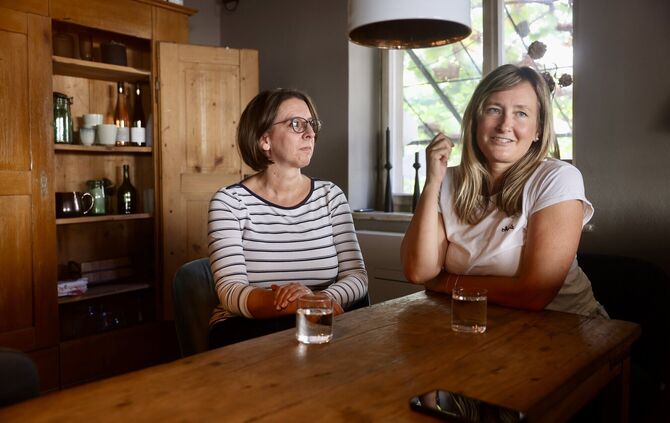 In Fellbach trifft sich eine Gruppe Alleinerziehender, darunter auch Katrin (links) und Carmen.