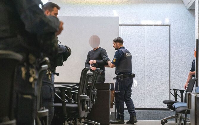Prozessauftakt nach Attacke auf vermeintliches Antifa-Mitglied