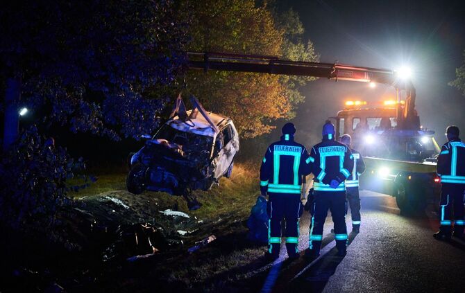 Tote bei Unfall auf Landesstraße in Brandenburg