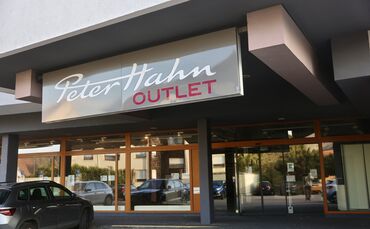 Das Peter-Hahn-Outlet am Bahnhofsplatz in Winterbach ist geschlossen.