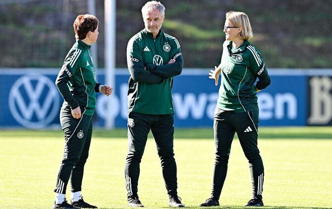 Frauen-Fußballnationalmannschaft - Training