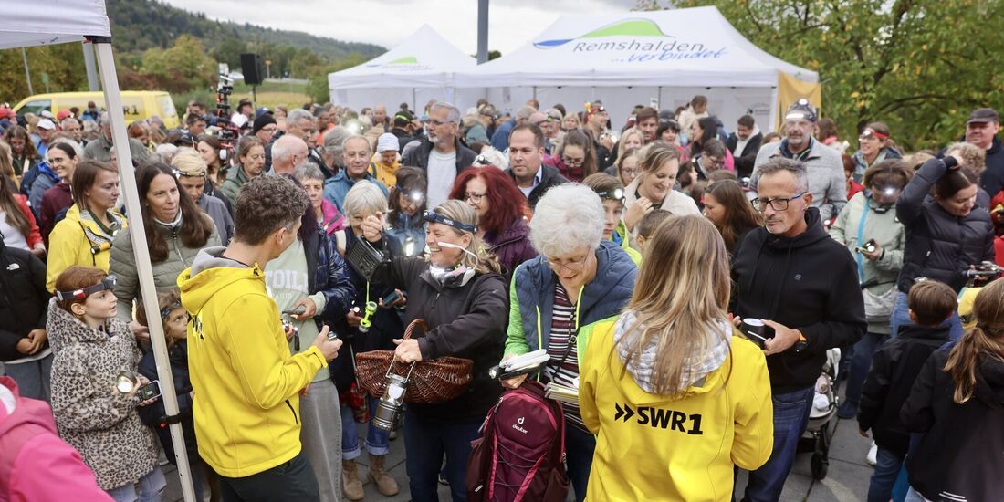 Remhalden tritt beim SWR1-Hitmachduell gegen Baiersbronn an. Die Gemeinden sollen so viele Taschenlampen und ähnliches wie mögli