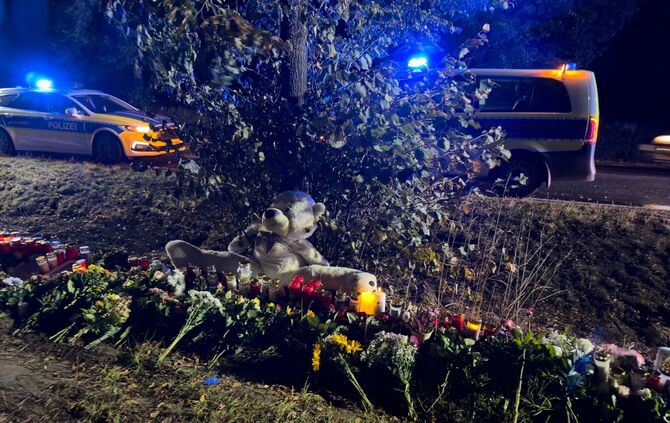 Gedenken an der Unfallstelle in Biesenthal