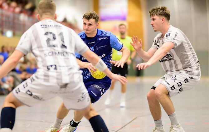 Schnappen sich Maurice Widmaier (hier im Derby gegen den HC Oppenweiler/Backnang) und der TV Bittenfeld II am Samstag die nächst