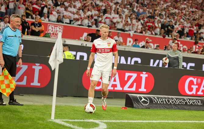 Chris Führich gehört zu den prägenden Offensivspielern des VfB Stuttgart. In Paderborn sorgte er mit seinem Treffer zum 2:0 für